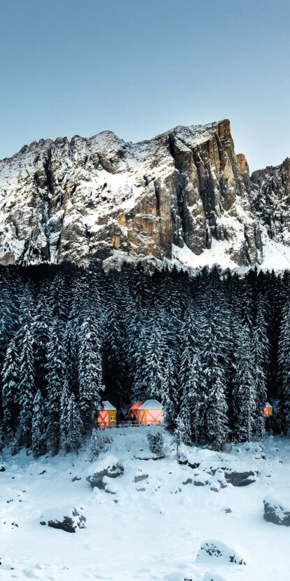 Huts Latemar mountain winter | © Armin Mair