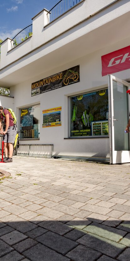 Bike-Verleih Deutschnofen Eggental | © Eggental Tourismus/Jens Staudt Bike Reparatur Bikeverleih Eggental  | © Eggental Tourismus/Jens Staudt